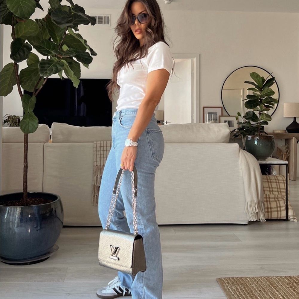 Women's Blue Jeans